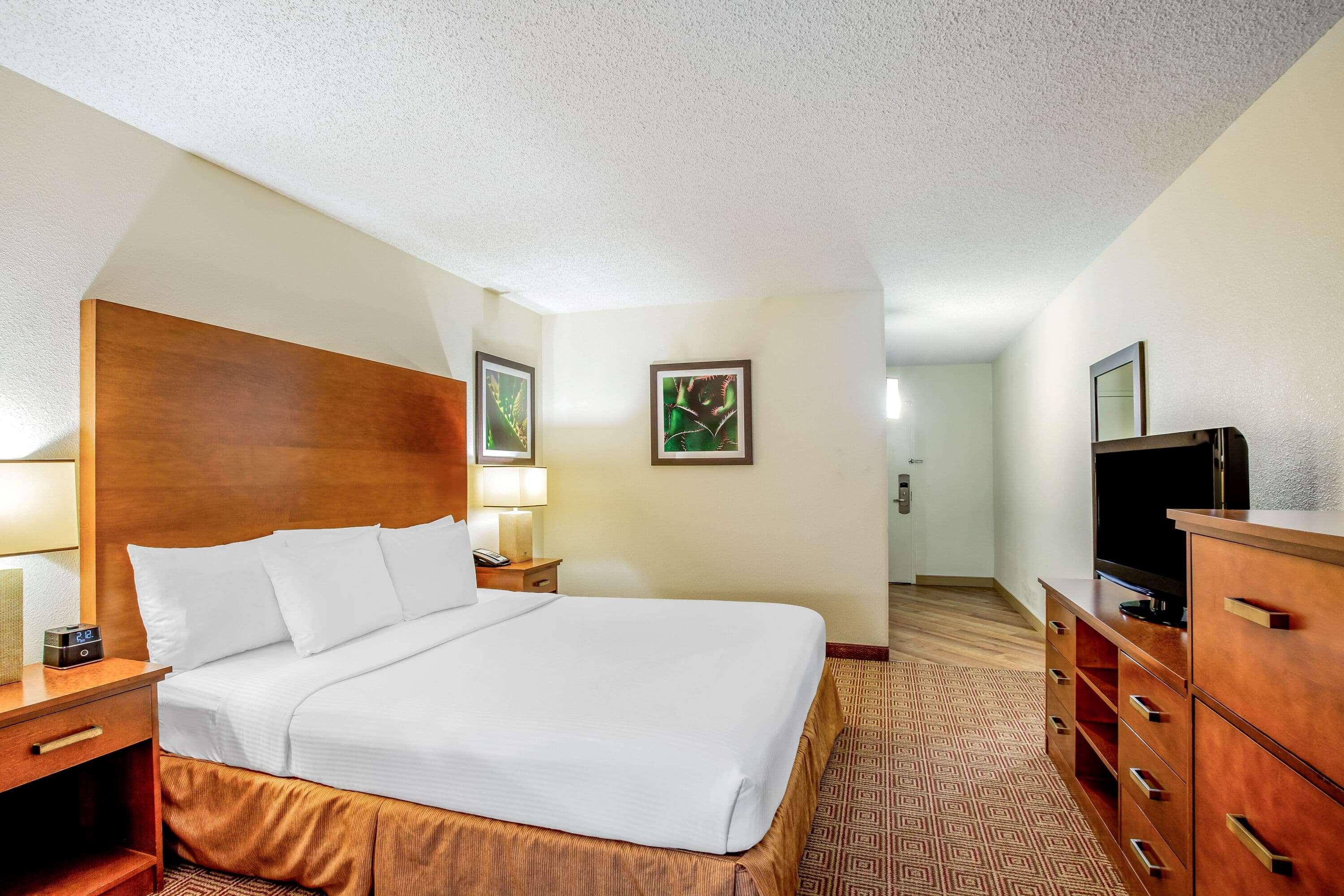 Hotel La Quinta By Wyndham Danbury Extérieur photo